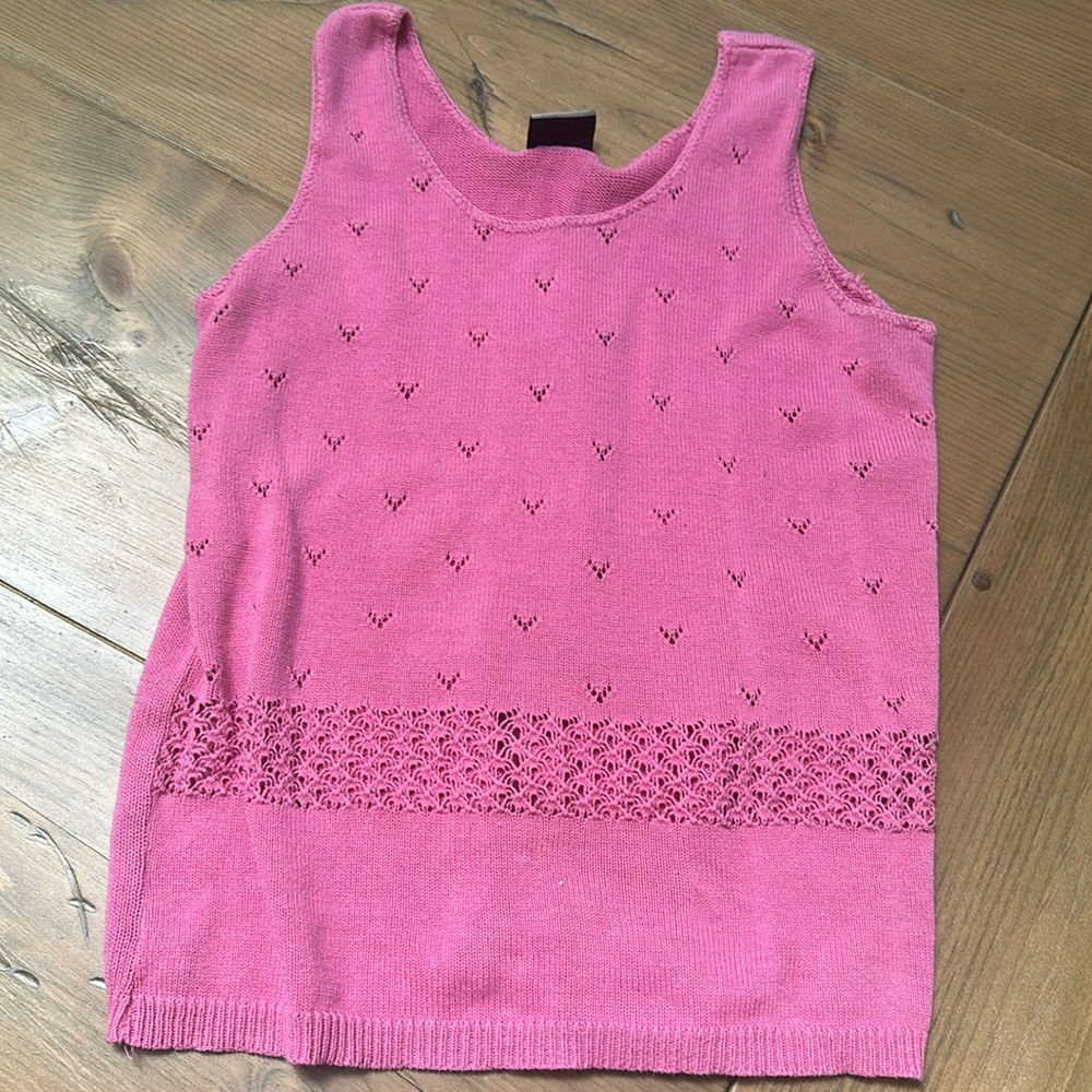 Vintage knit hot pink top